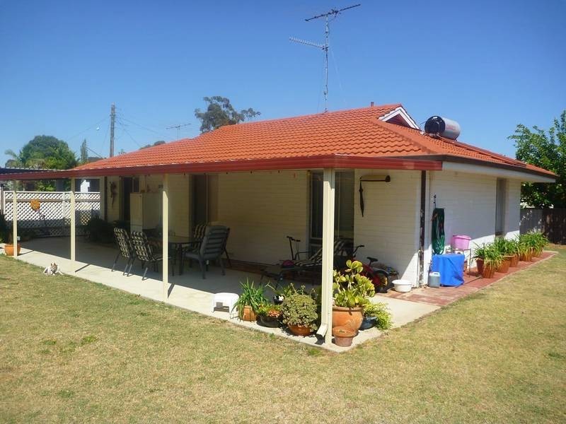 2 Casuarina Place, Pinjarra WA 6208