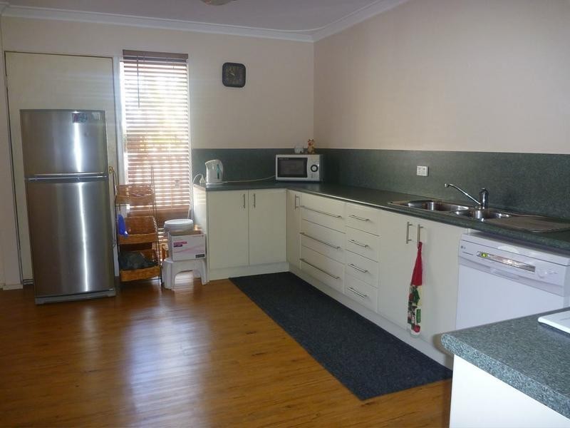 2 Casuarina Place, Pinjarra WA 6208