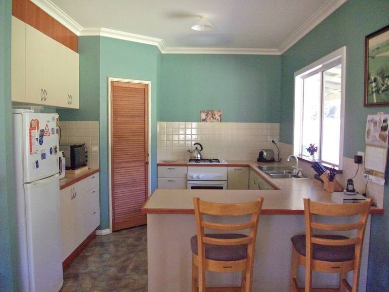 38 Peel Road, Waroona WA 6215