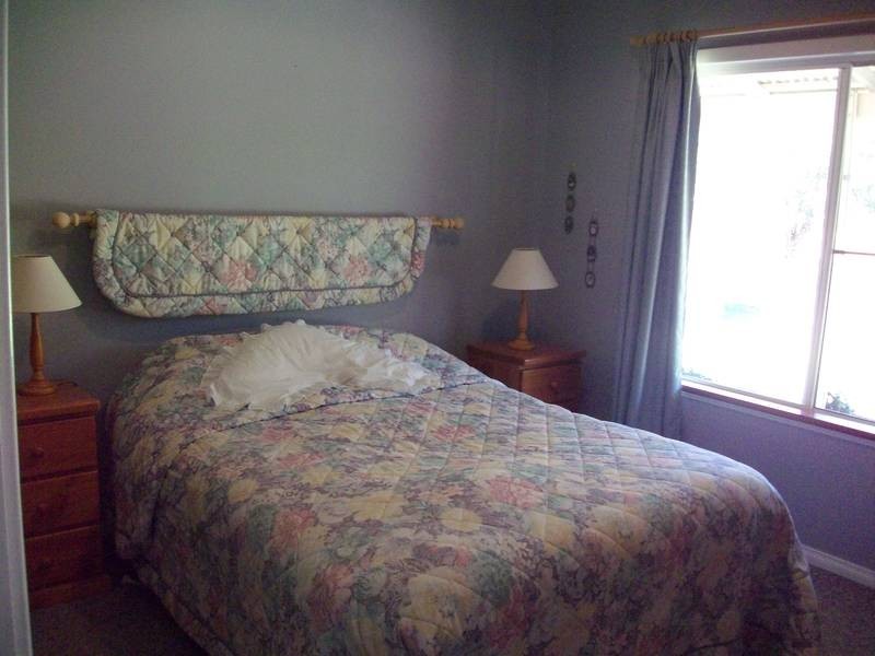 38 Peel Road, Waroona WA 6215