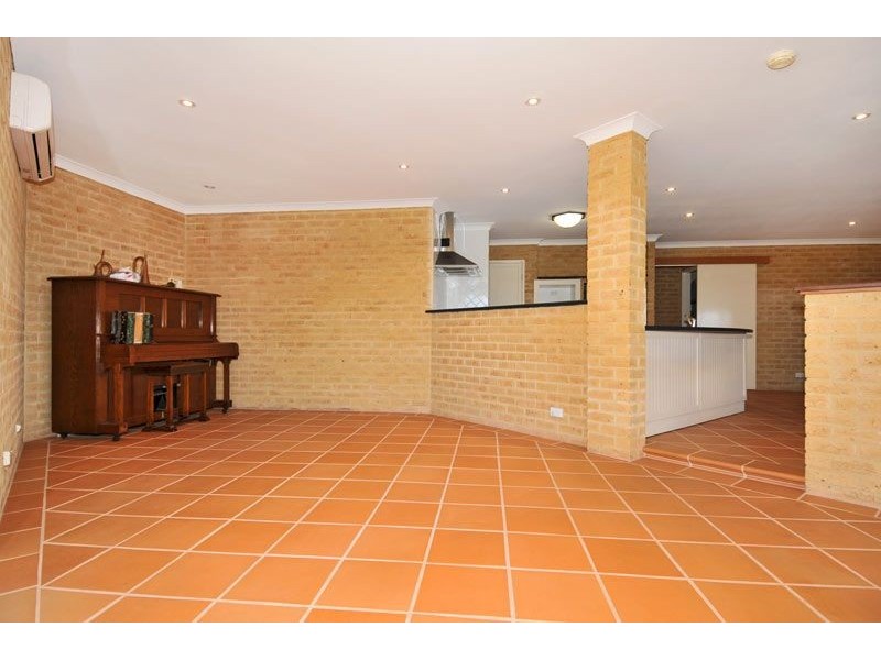 47 Allambi Way, South Yunderup WA 6208