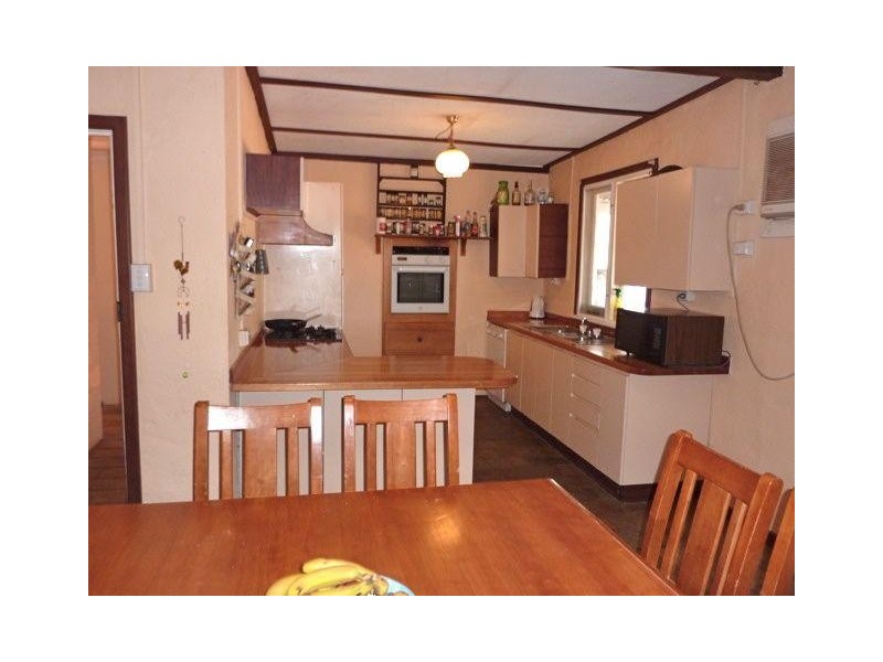 8 King Street, Boddington WA 6390