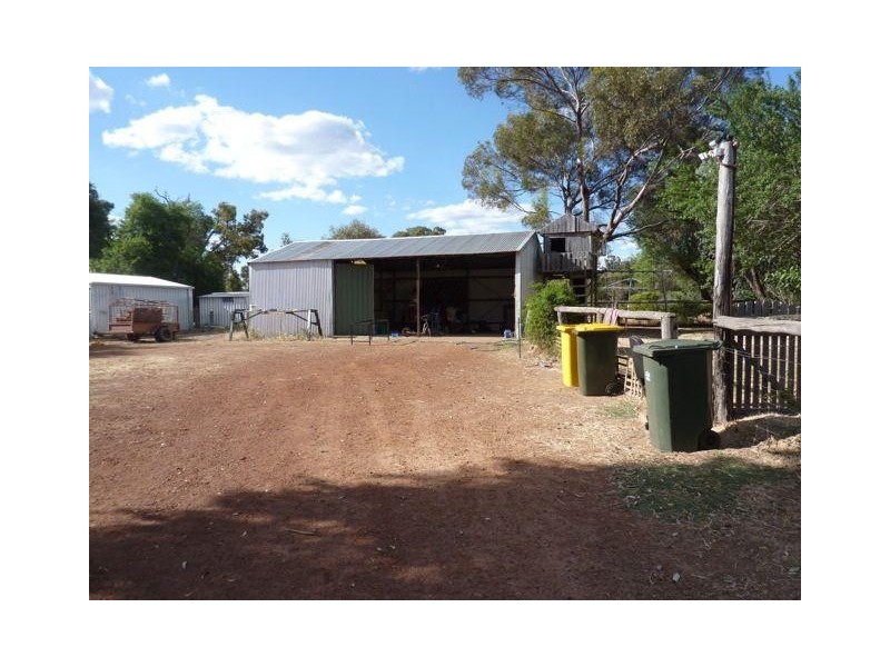 8 King Street, Boddington WA 6390