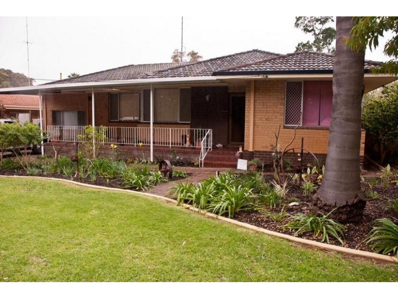 56 Millar Street, Waroona WA 6215