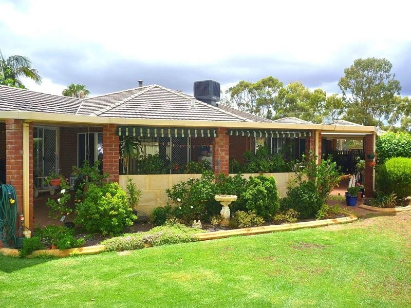 25 McLarty Road, Pinjarra WA 6208