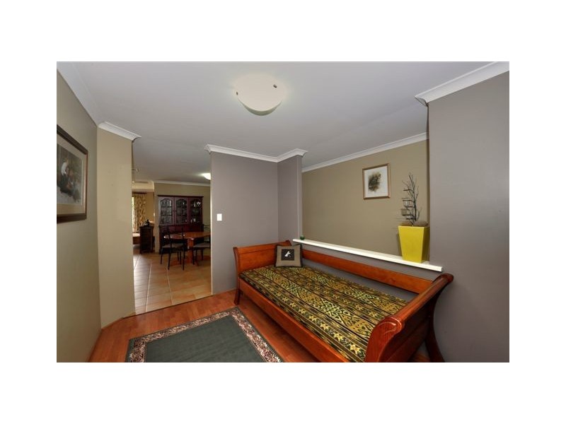 8 Lever Way, South Yunderup WA 6208