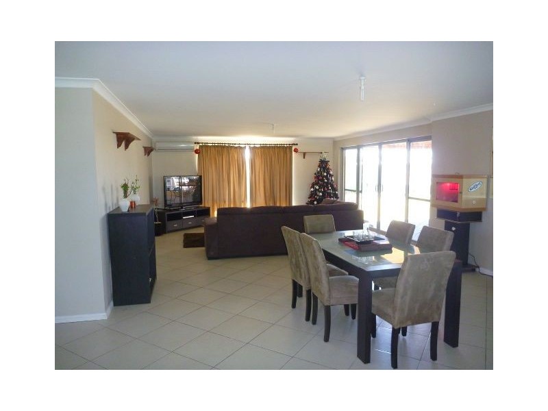 8 Tassell Way, Ravenswood WA 6208