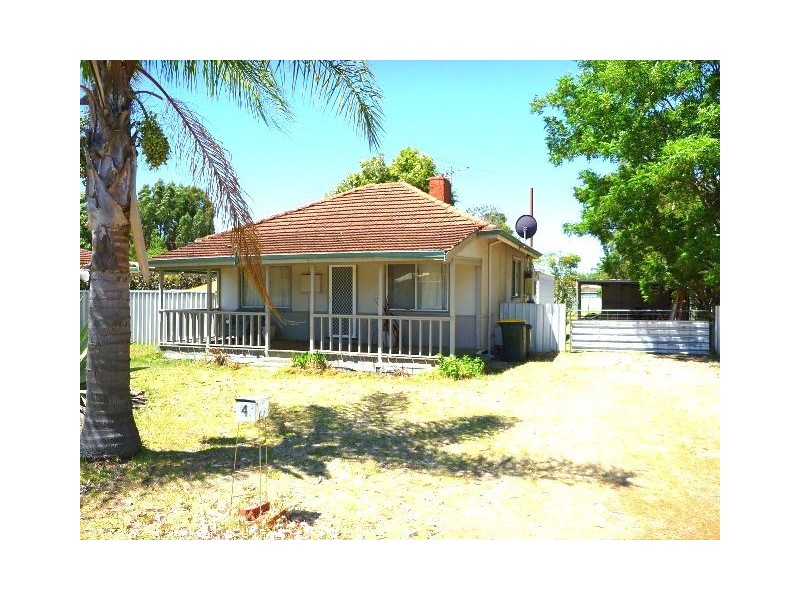 4 Jubilee Drive, Pinjarra WA 6208