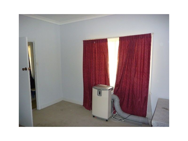 4 Jubilee Drive, Pinjarra WA 6208