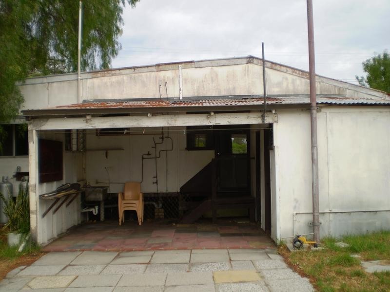 11 Rivergum Esp, South Yunderup WA 6208