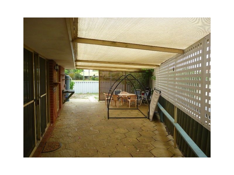 1/21 Clifton Crescent, Pinjarra WA 6208