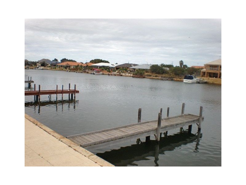 90 Murray Waters Boulevard, South Yunderup WA 6208