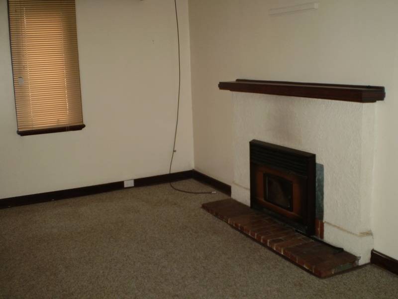 17 Thatcher Street, Waroona WA 6215