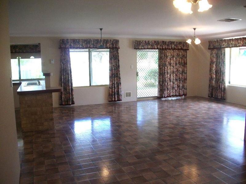 1 Candeloro Place, Harvey WA 6220