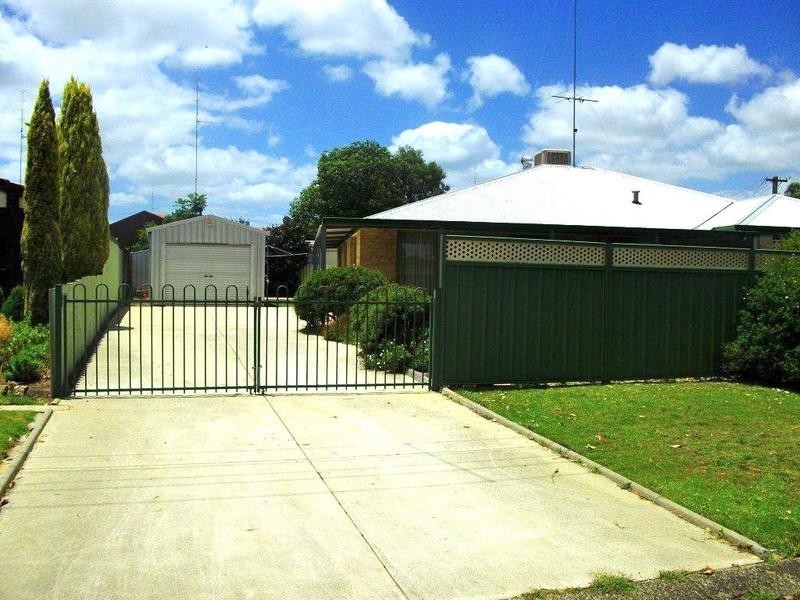 1 Candeloro Place, Harvey WA 6220