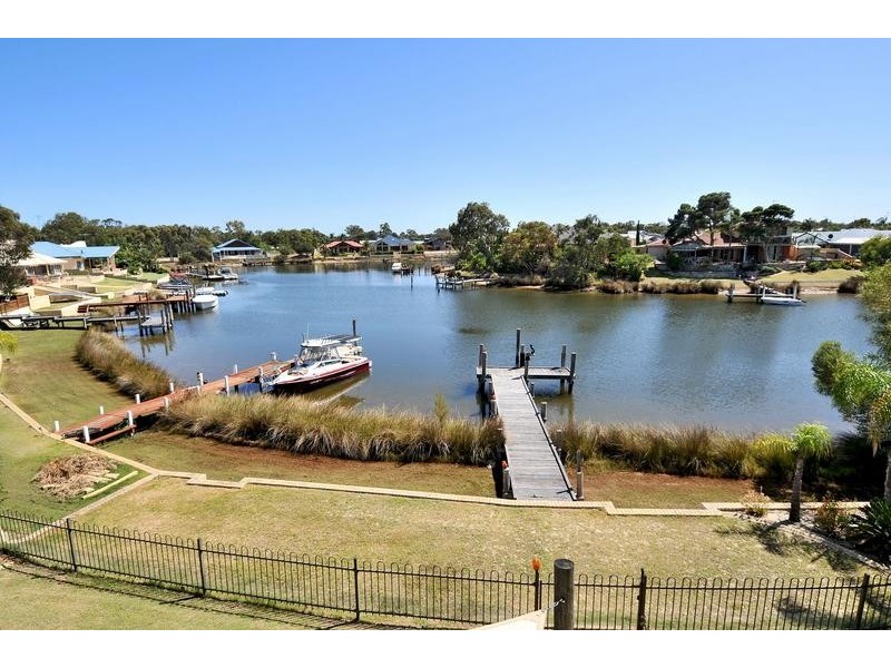 14 Sunland Avenue, South Yunderup WA 6208