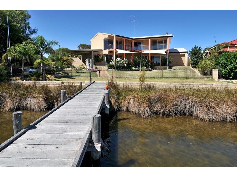 14 Sunland Avenue, South Yunderup WA 6208