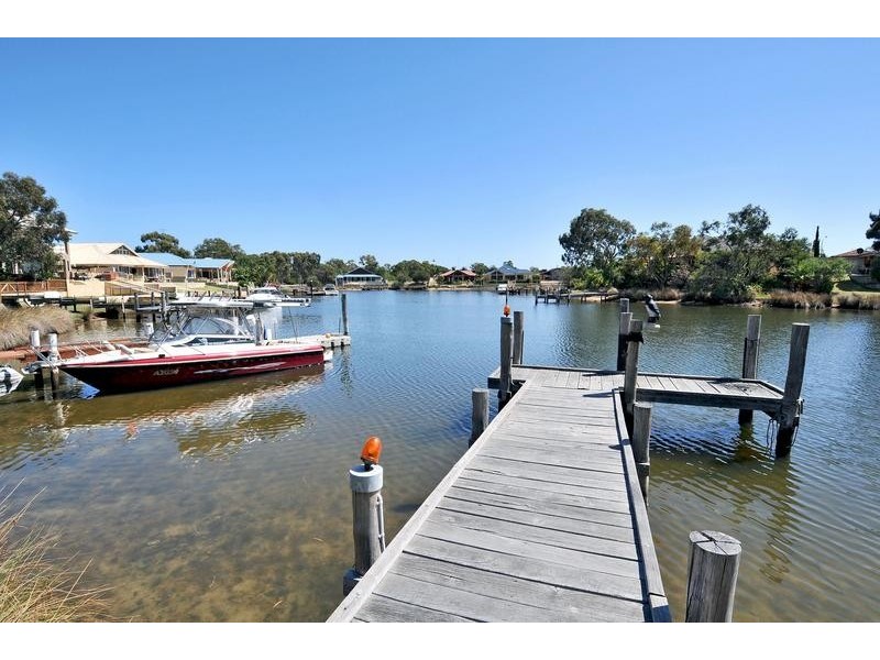 14 Sunland Avenue, South Yunderup WA 6208