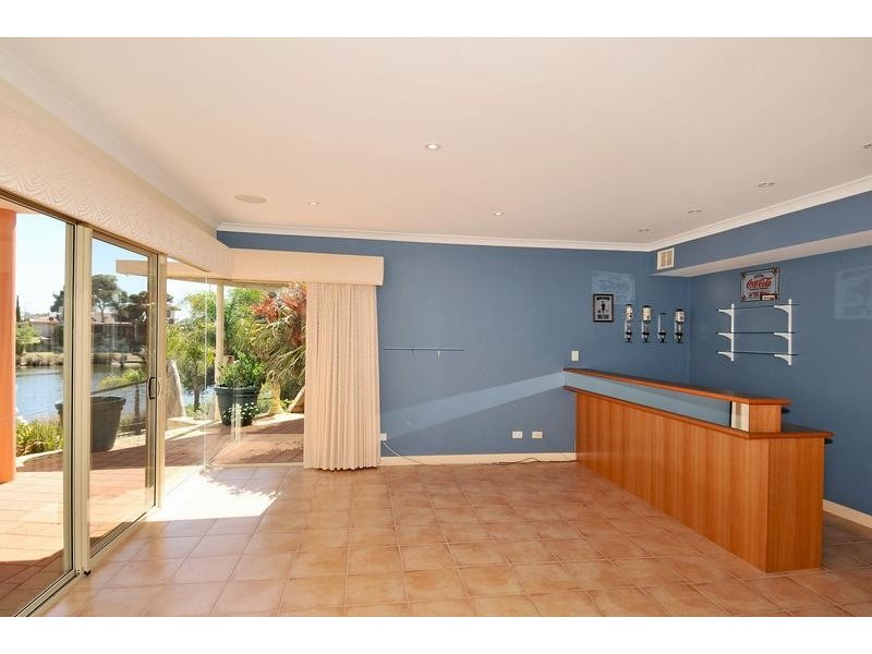 14 Sunland Avenue, South Yunderup WA 6208