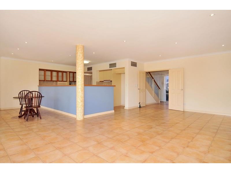 14 Sunland Avenue, South Yunderup WA 6208