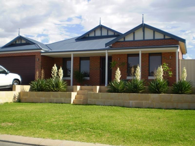 4 Hamlet Pass, Pinjarra WA 6208