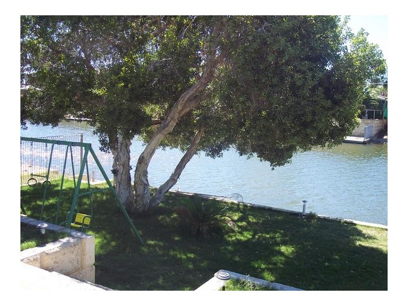 65 Moyup Way, South Yunderup WA 6208