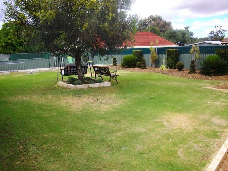 67 Recreation Road, Waroona WA 6215