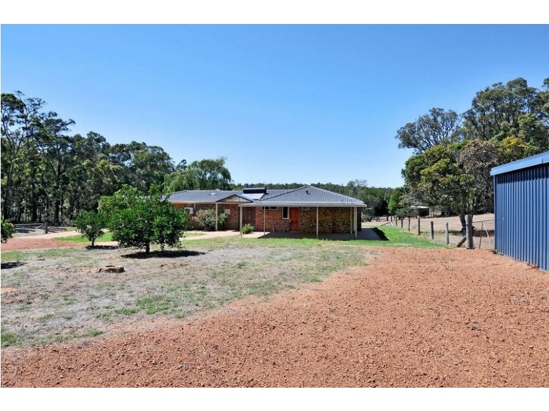 40 River Road, Dwellingup WA 6213