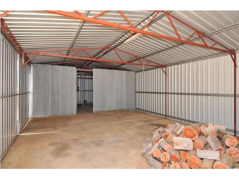 40 River Road, Dwellingup WA 6213