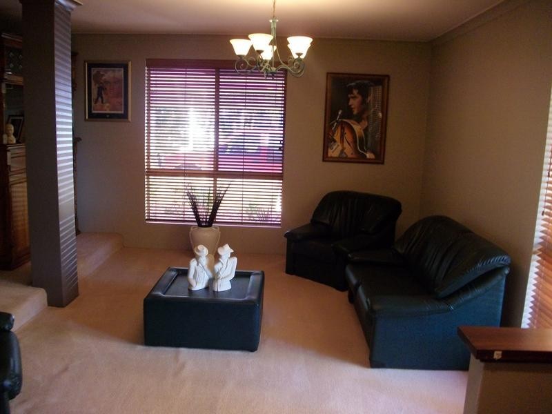 17 McDowell Street, Waroona WA 6215