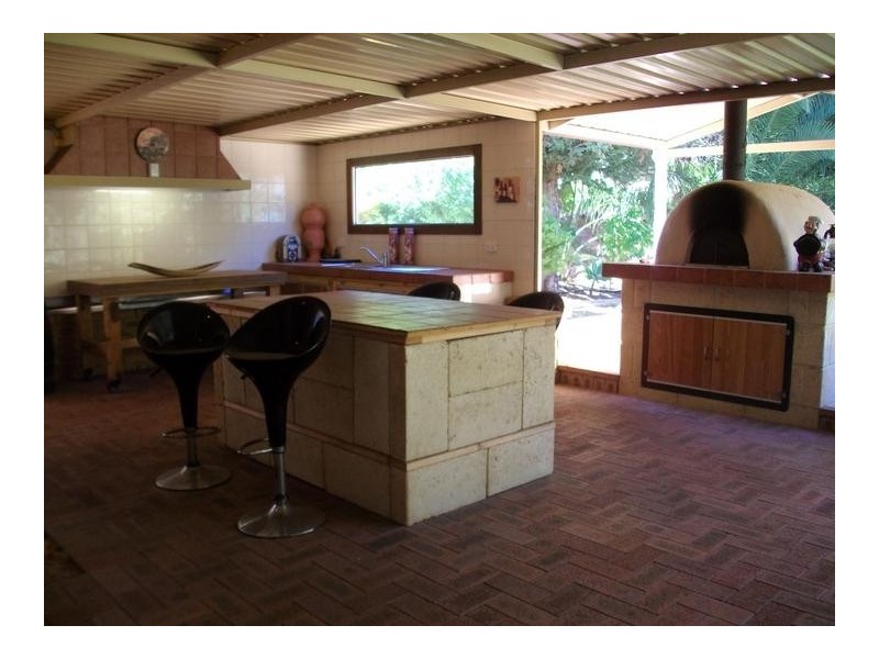 17 McDowell Street, Waroona WA 6215