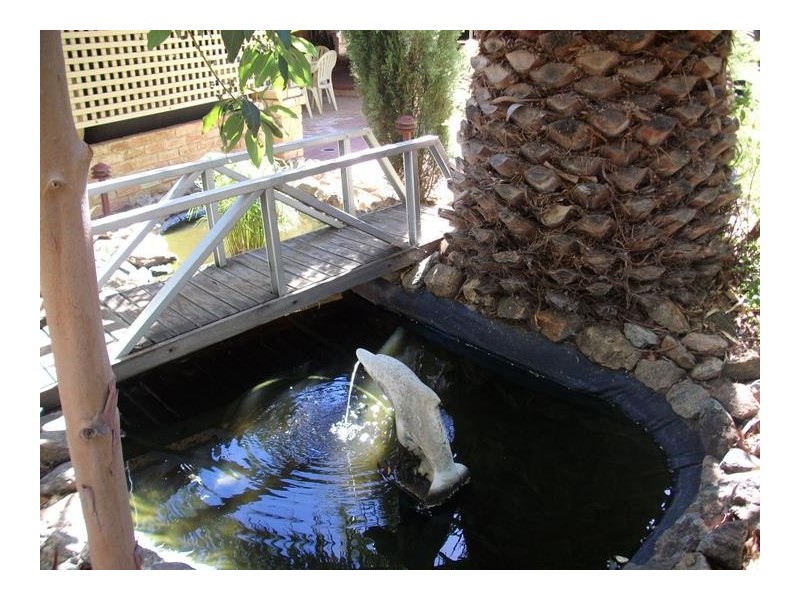 17 McDowell Street, Waroona WA 6215