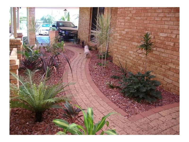 17 McDowell Street, Waroona WA 6215