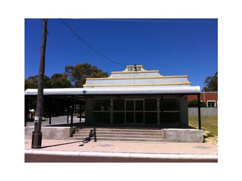 22 Fouracre Street, Waroona WA 6215