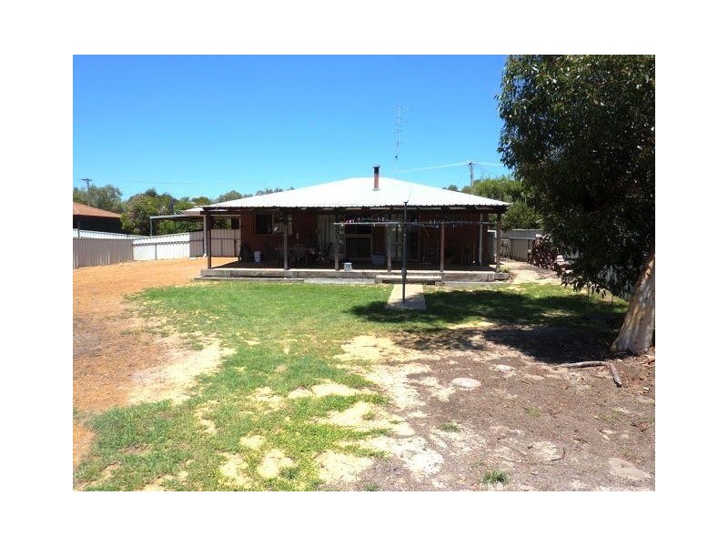 4 Blue Gum Close, Boddington WA 6390