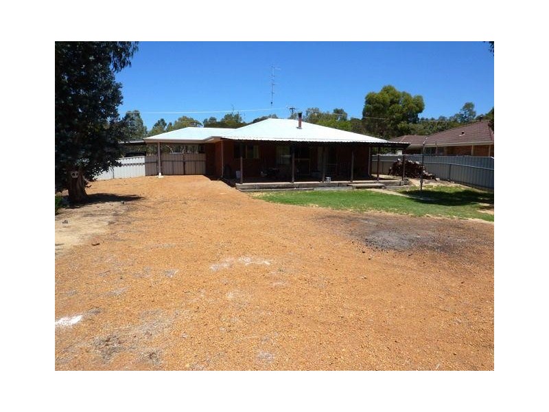 4 Blue Gum Close, Boddington WA 6390