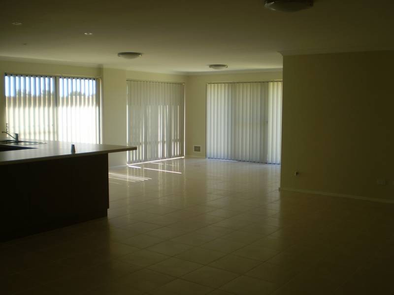 34 Greenacre Street, Pinjarra WA 6208