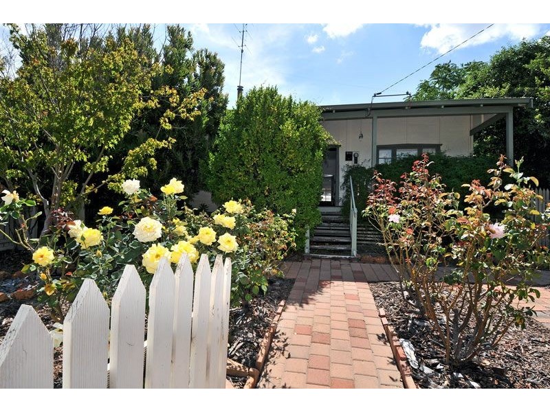 19 Marginata Crescent, Dwellingup WA 6213