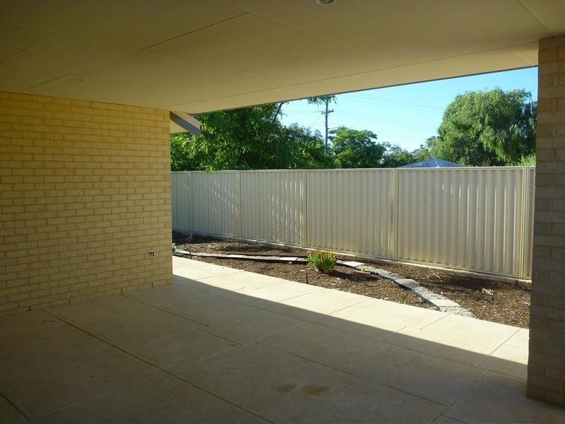 18/70 Rodoreda Crescent, Ravenswood WA 6208