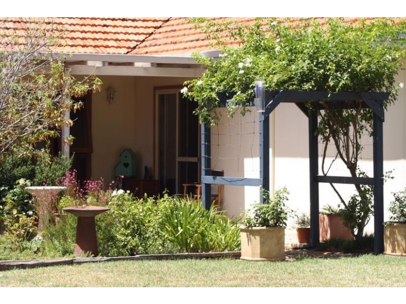5 Congdon Avenue, Pinjarra WA 6208