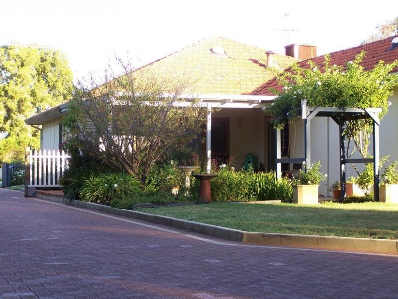 5 Congdon Avenue, Pinjarra WA 6208