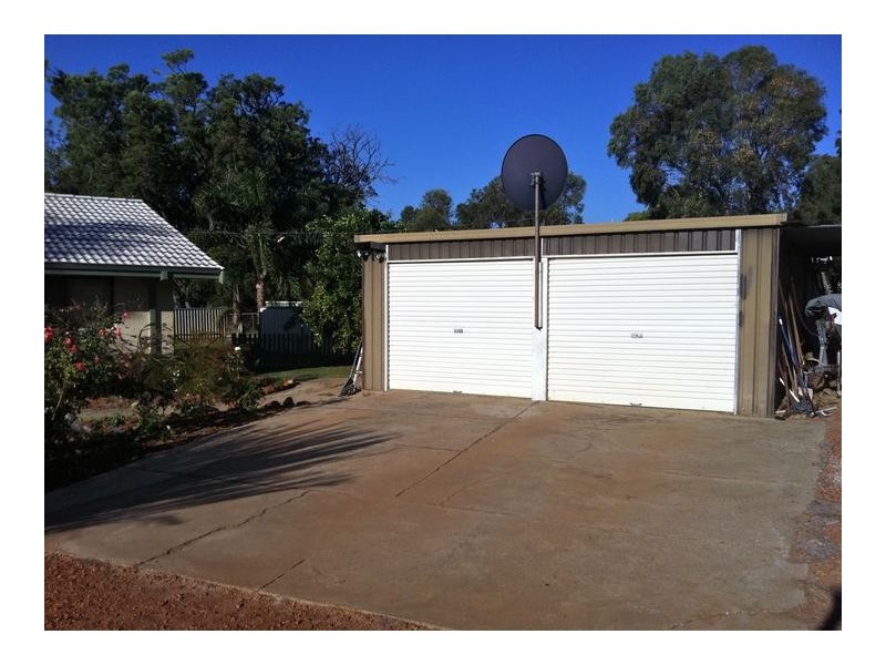 54 McDowell Street, Waroona WA 6215