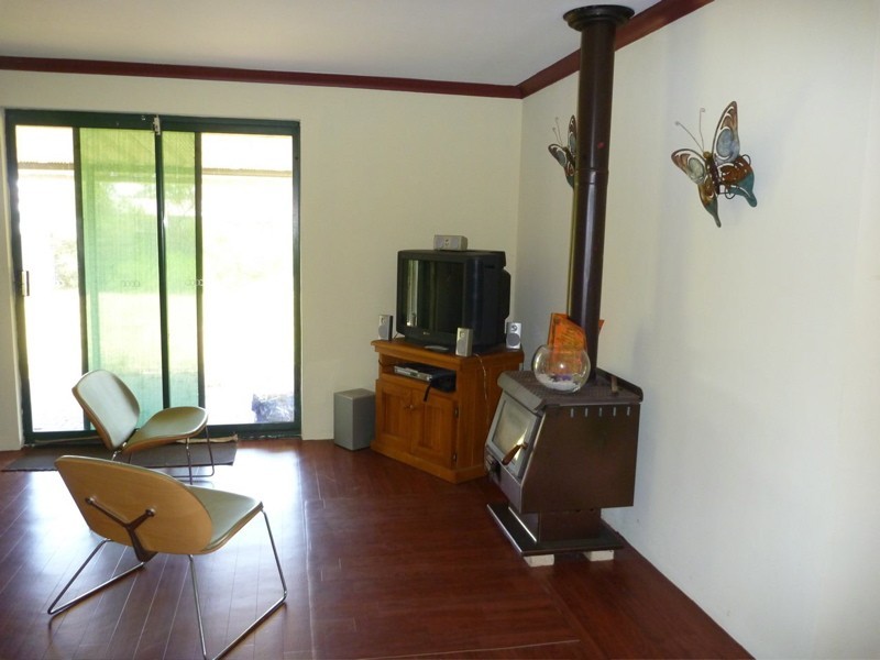 27 Central Avenue, North Dandalup WA 6207