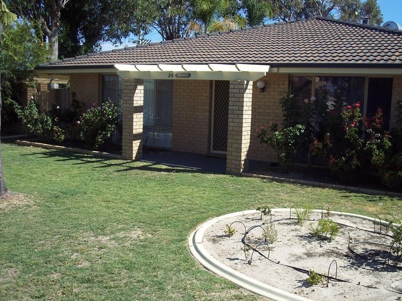 24 Lever Way, South Yunderup WA 6208