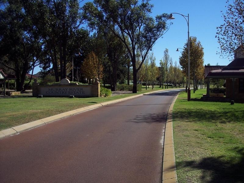 37 Farmer Loop, Pinjarra WA 6208