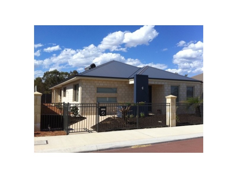 5 Glengary Avenue, Pinjarra WA 6208