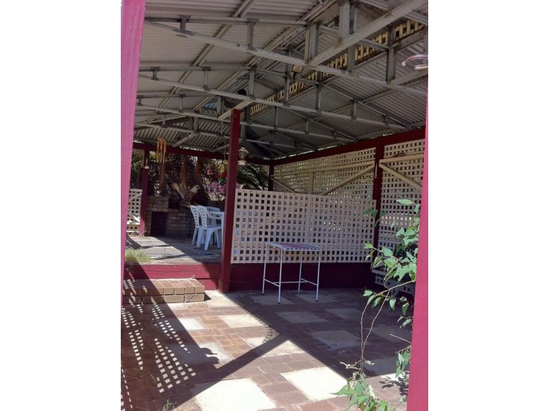 43 Railway Parade, Yarloop WA 6218