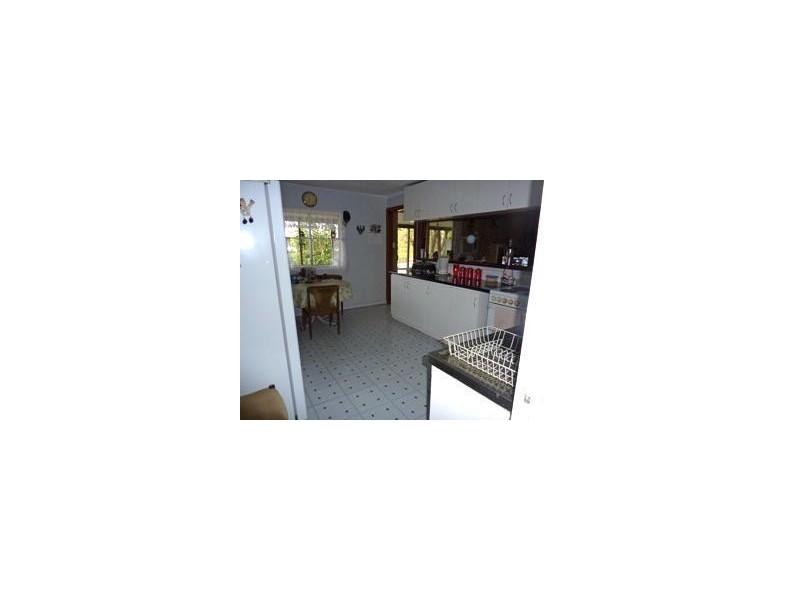22 White Street, Wandering WA 6308