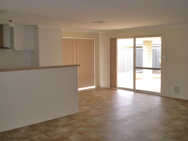 4 Helena Way, Pinjarra WA 6208