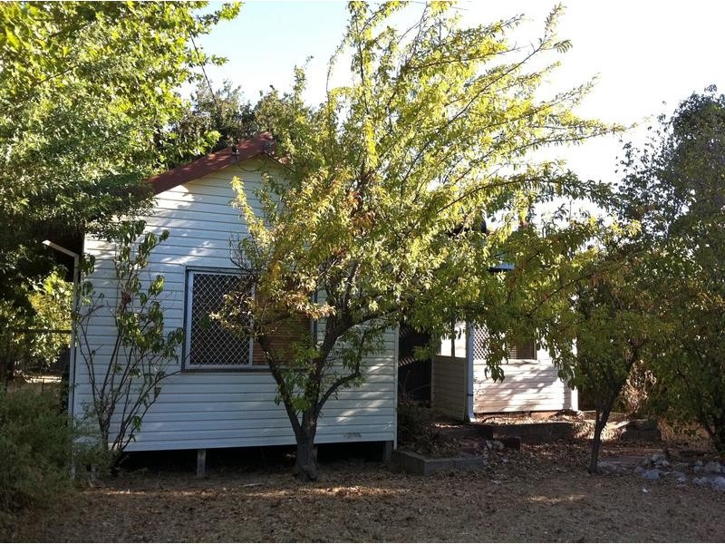 13 Fitzpatrick Street, Waroona WA 6215